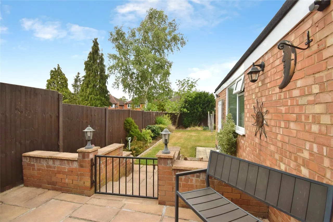 Burleigh Avenue, Wigston, LE18, photo 11