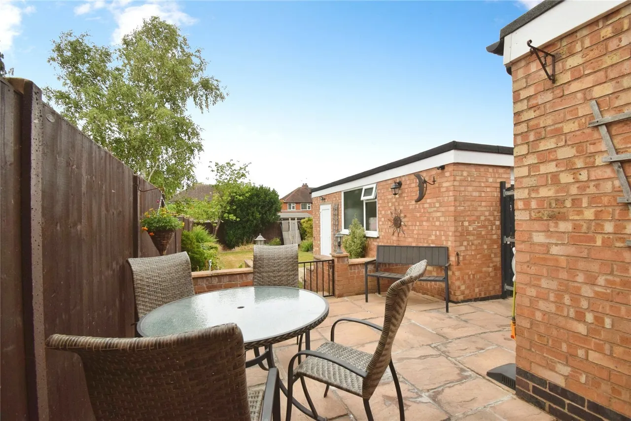 Burleigh Avenue, Wigston, LE18, photo 21