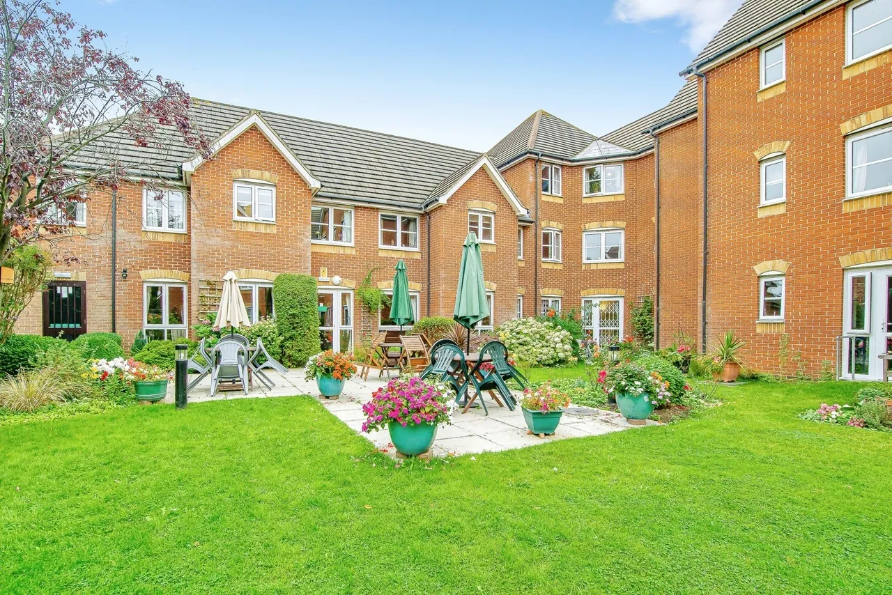Chaldon Road, Caterham, Surrey, CR3, photo 6