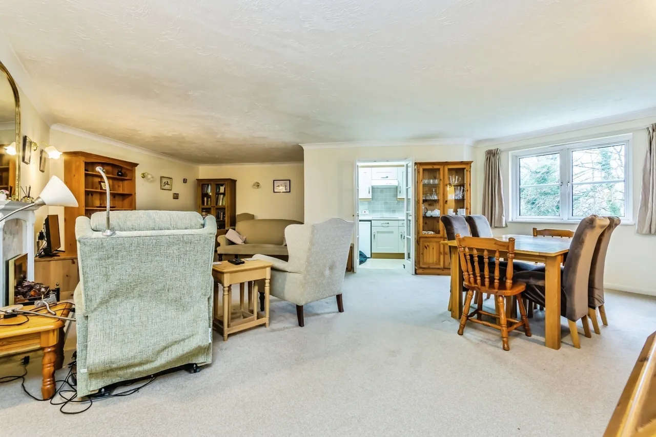 Chaldon Road, Caterham, Surrey, CR3, photo 12