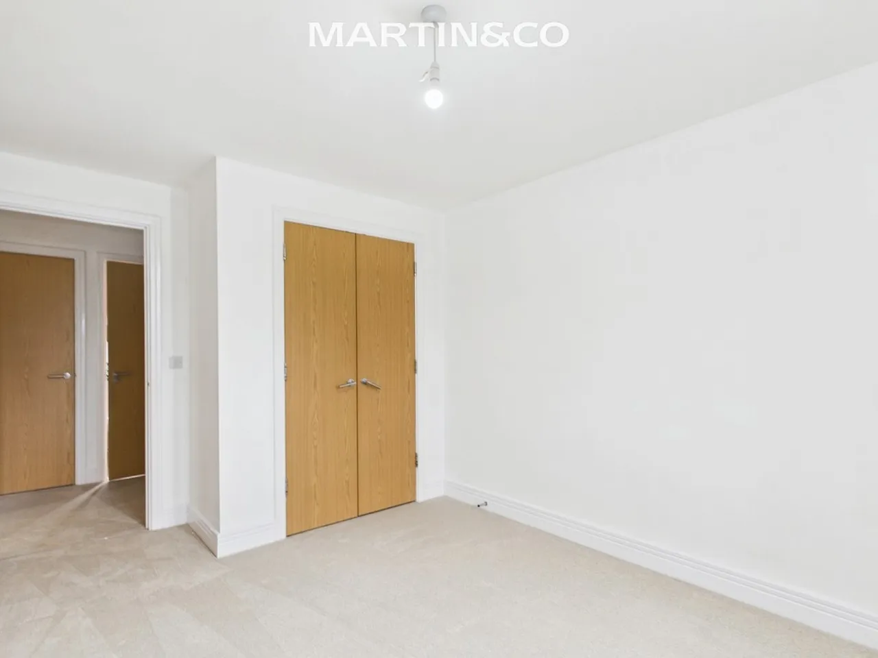 Wapshott Road, Staines-upon-Thames, photo 8