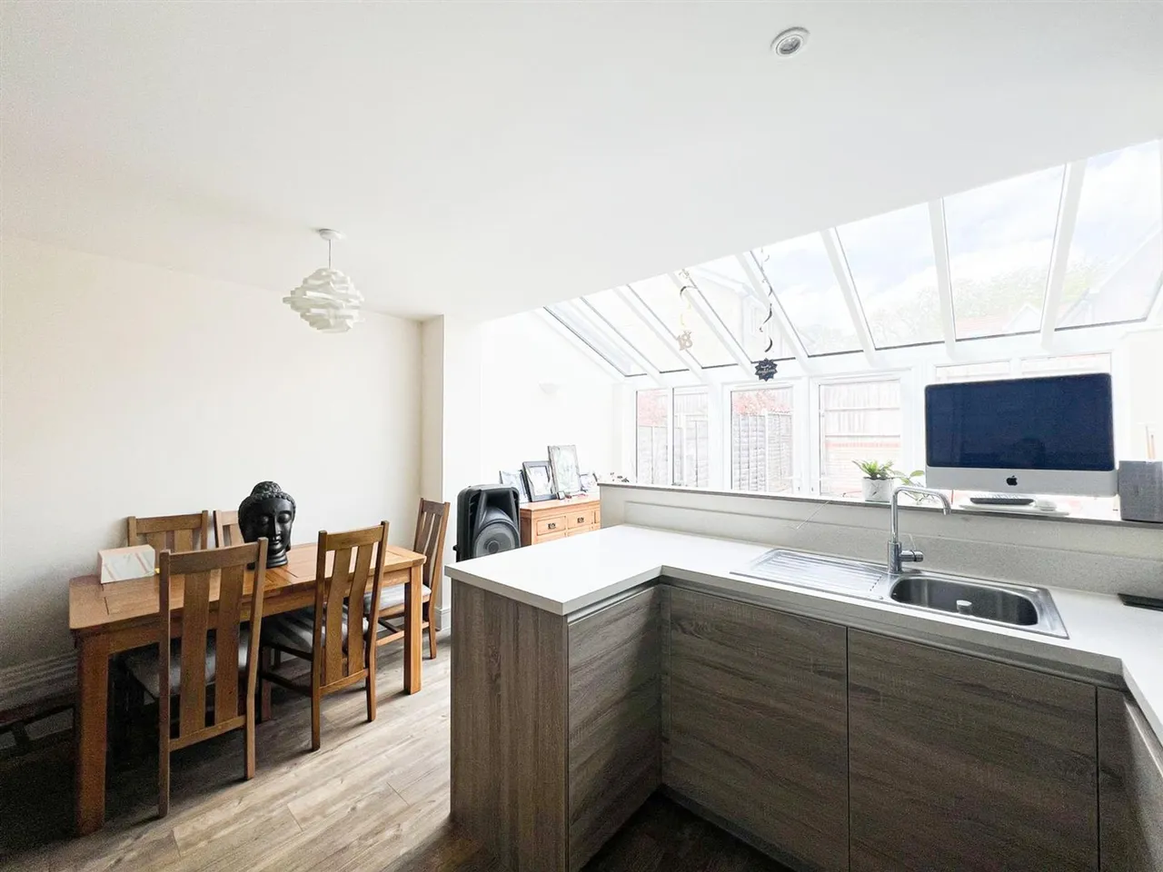 Five Oaks Lane, Chigwell, Chigwell, IG7 4FH, photo 4