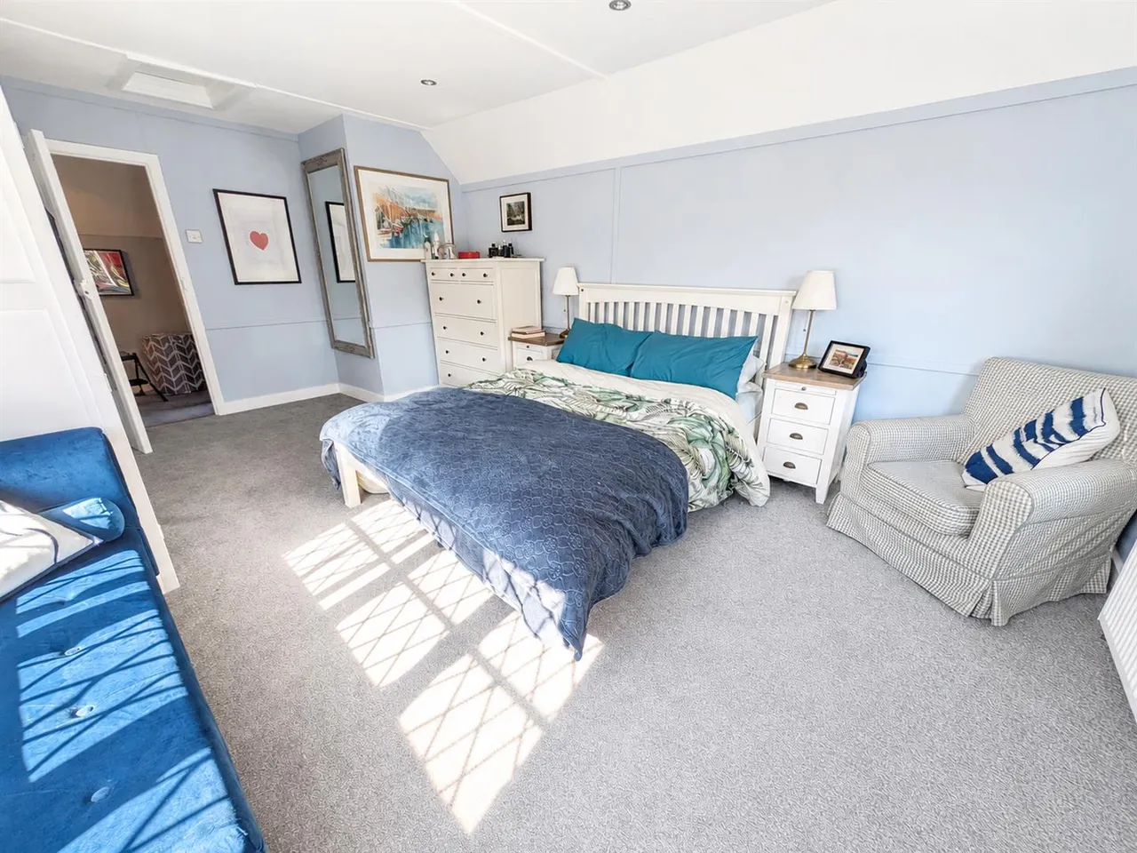 Hempstead Lane, Uckfield, East Sussex, TN22 3DL, photo 14
