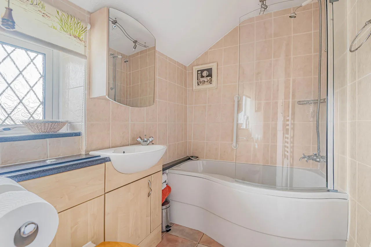 Newmarket Road, Barton Mills, IP28, photo 10