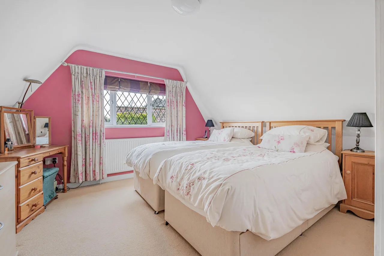 Newmarket Road, Barton Mills, IP28, photo 13