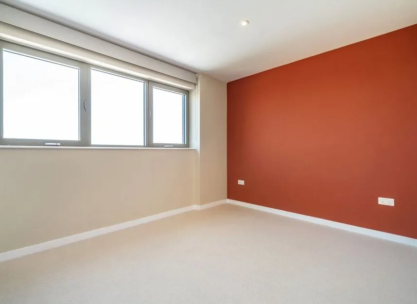 Atlantis Avenue, Gallions Reach, E16, photo 8