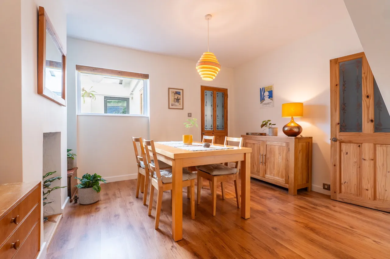 Bow Street, Alton, GU34, photo 8