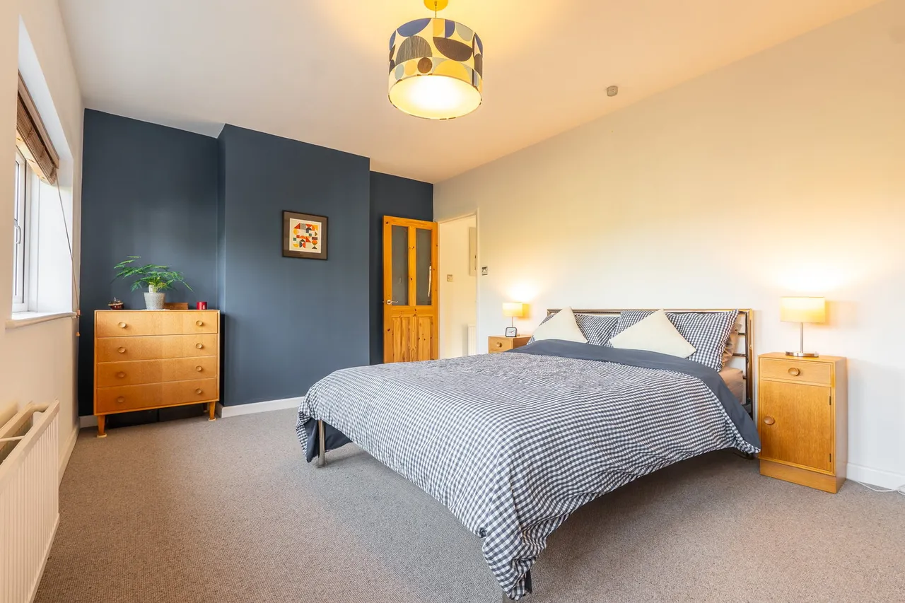 Bow Street, Alton, GU34, photo 13