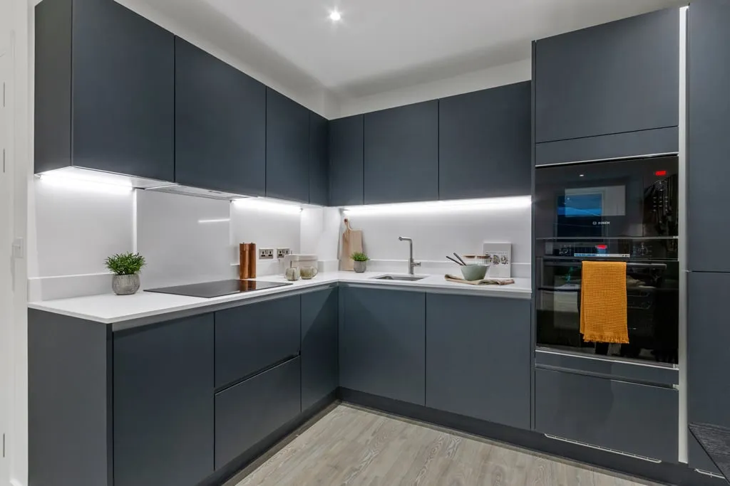 Civic Street, London, TW3, photo 5