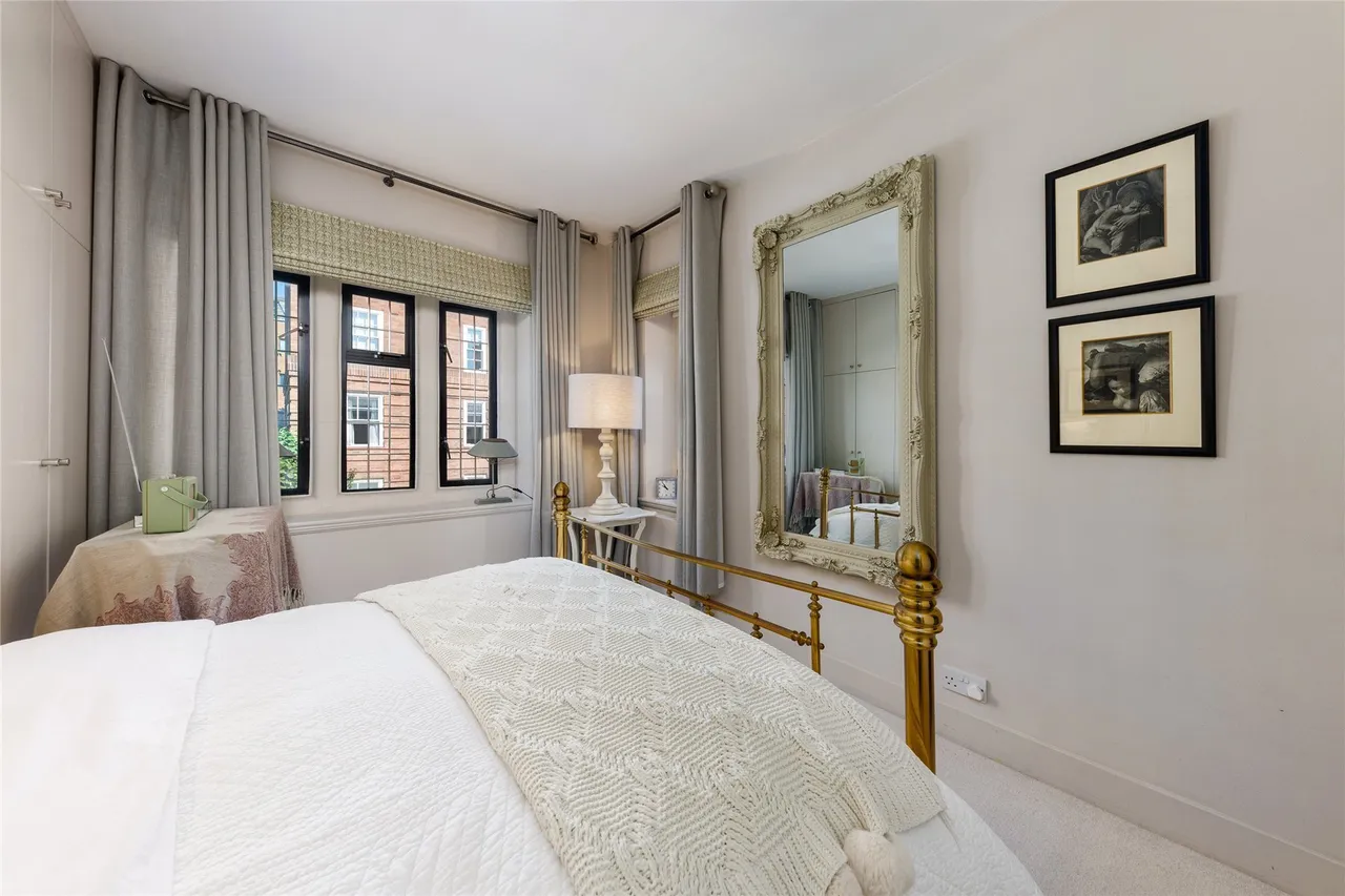 Whiteheads Grove, London, SW3, photo 6