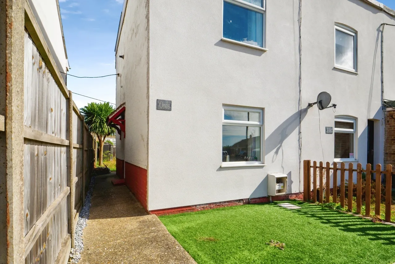 Howfield Lane, Chartham Hatch, Canterbury, Kent, CT4, photo 16