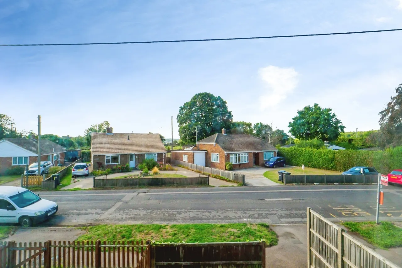 Howfield Lane, Chartham Hatch, Canterbury, Kent, CT4, photo 25