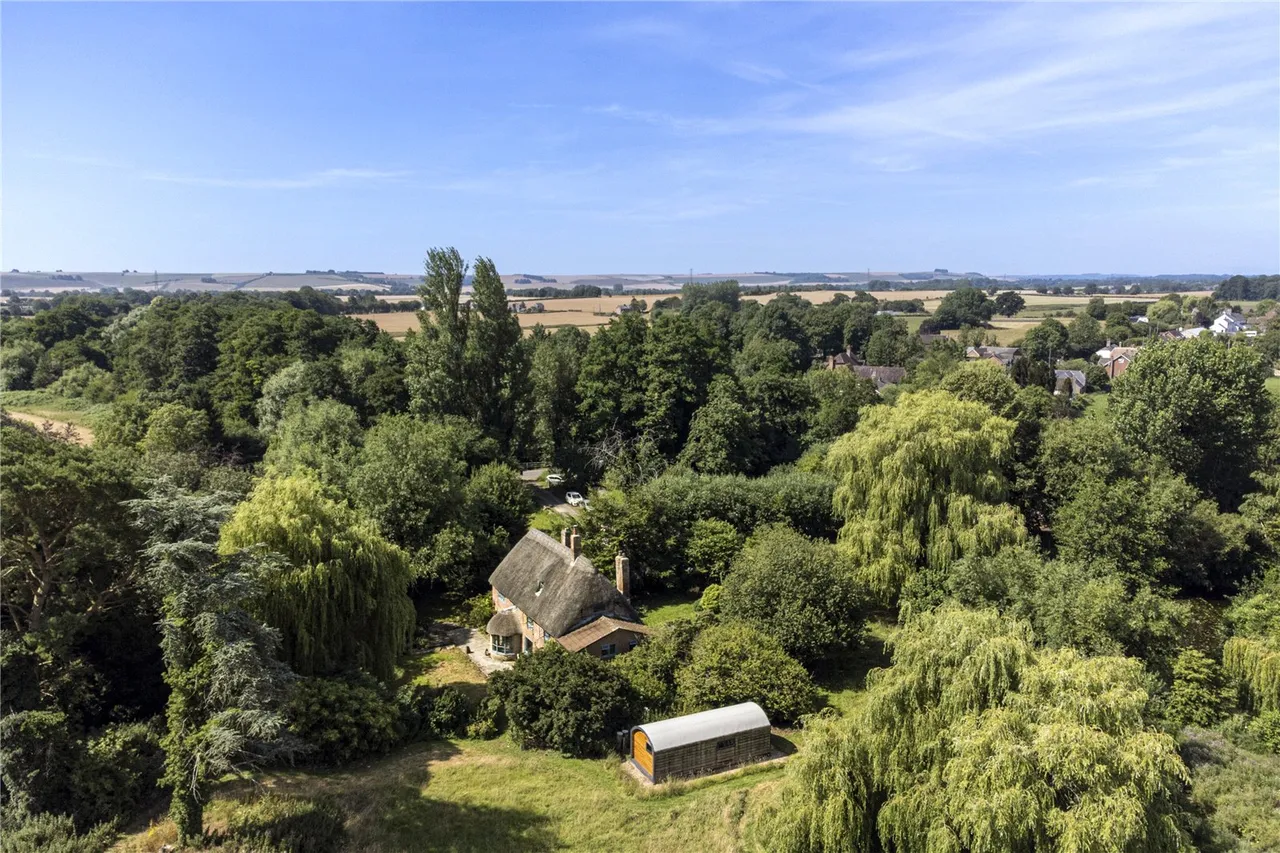 Woodborough, Pewsey, Wiltshire, SN9 5PL, photo 25