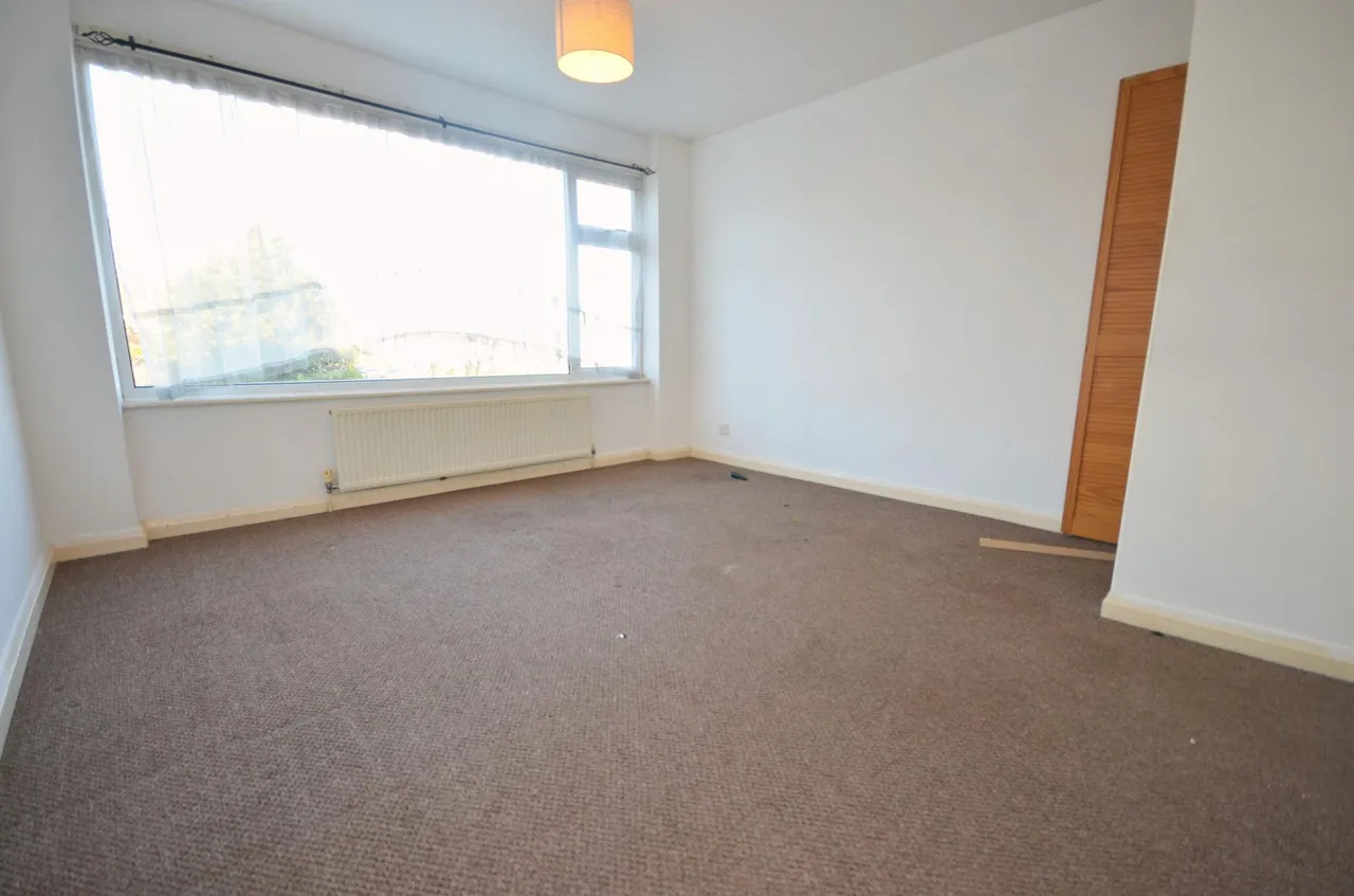Redwood Close, Desborough, NN14, photo 10