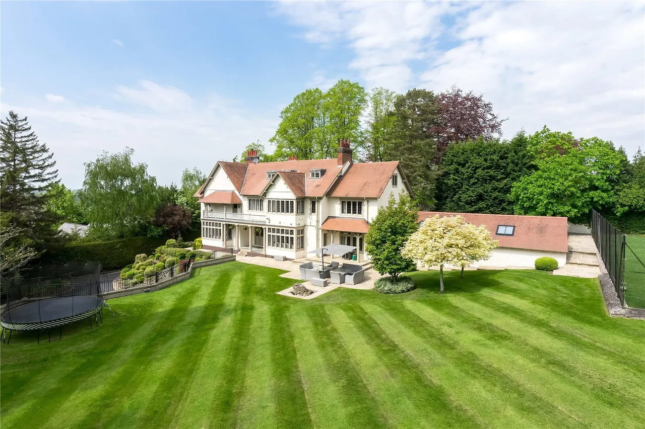 Whitebarn Road, Alderley Edge, SK9, photo 25