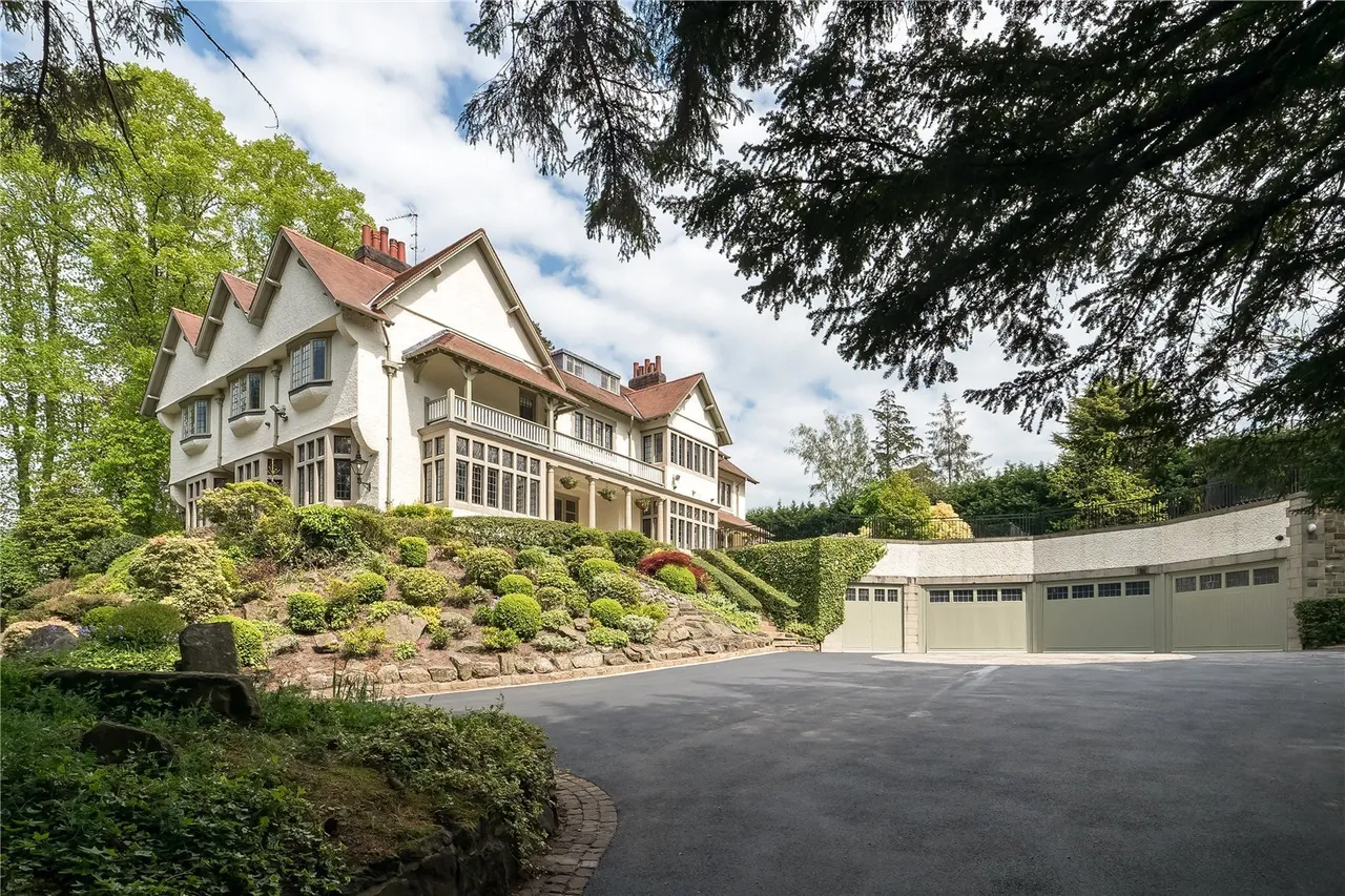 Whitebarn Road, Alderley Edge, SK9, photo 21