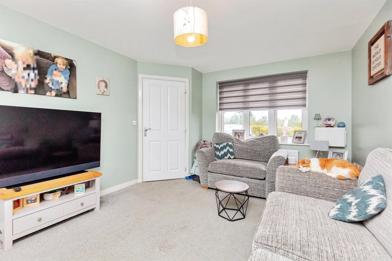 Fellows Close, Weldon, Corby, photo 6