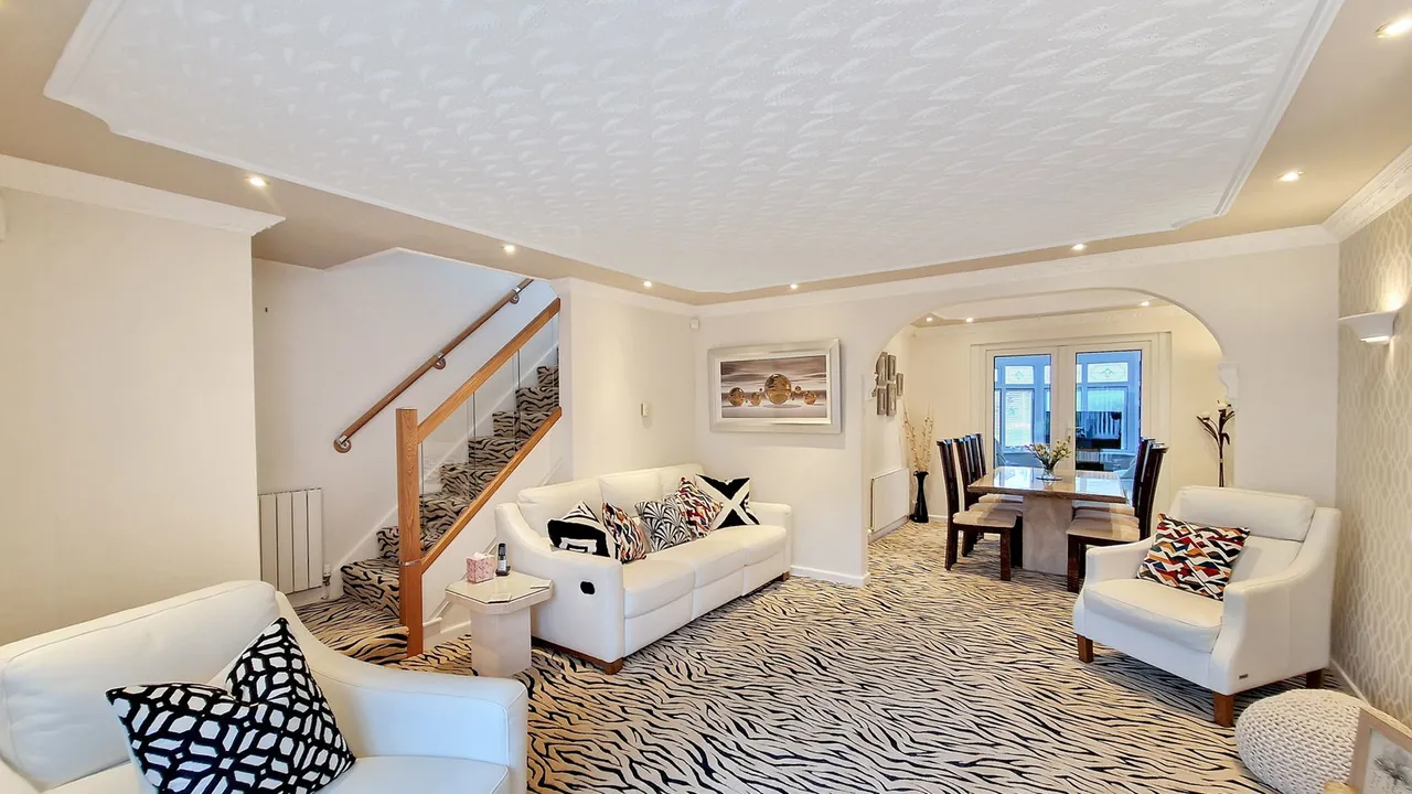 Greenfield Road, Atherton, M46, photo 11