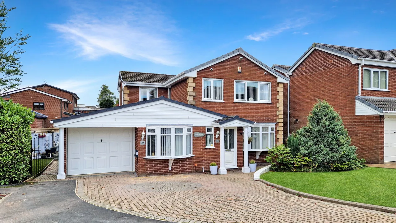 Greenfield Road, Atherton, M46, photo 34