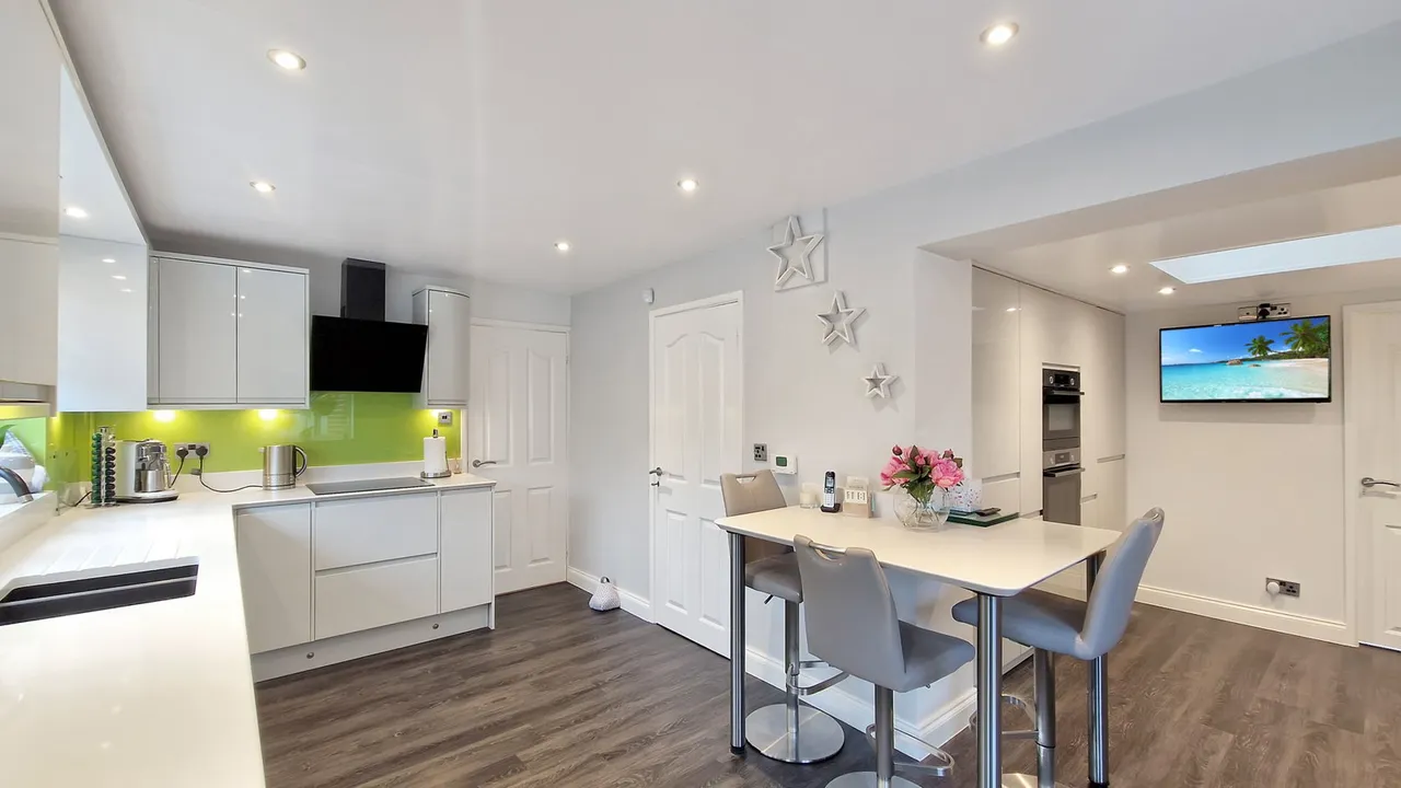 Greenfield Road, Atherton, M46, photo 20
