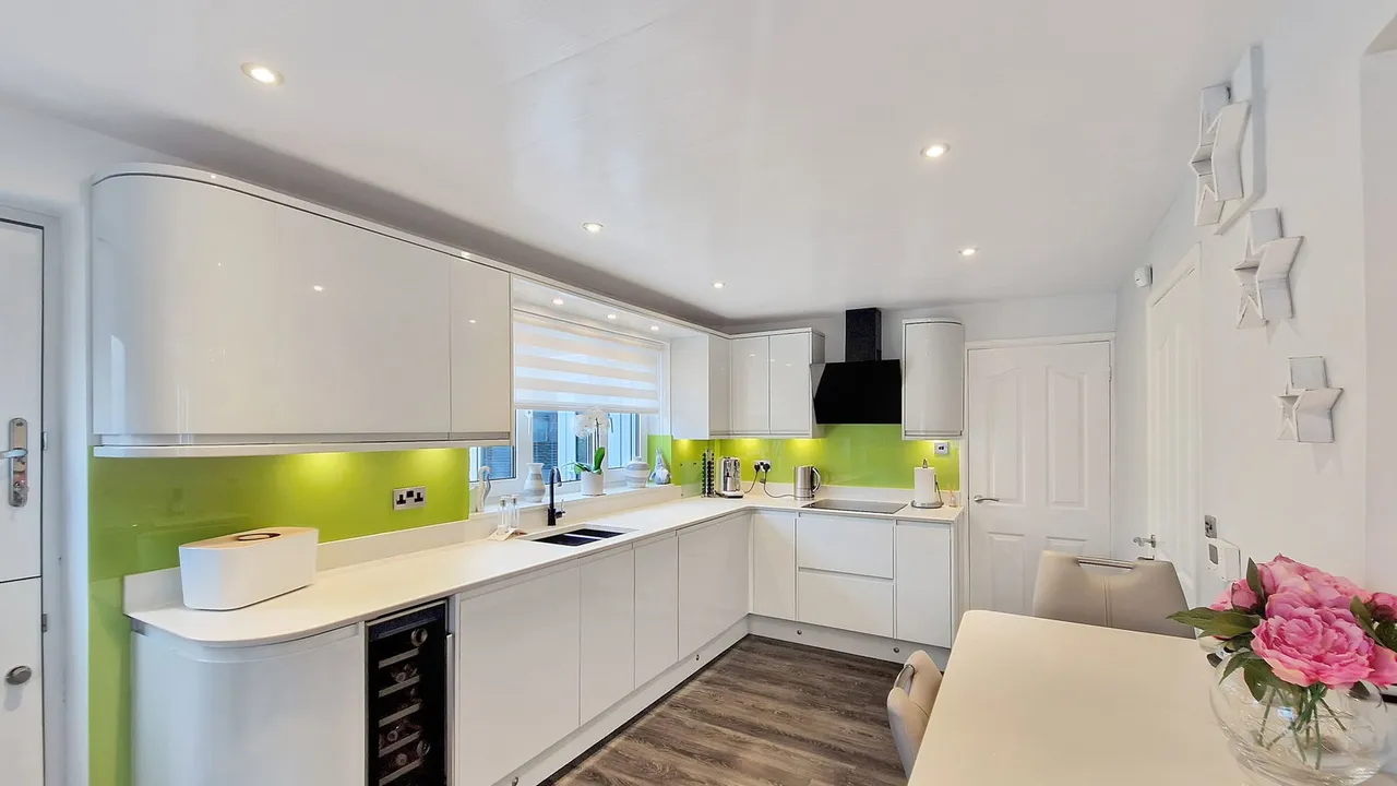 Greenfield Road, Atherton, M46, photo 21