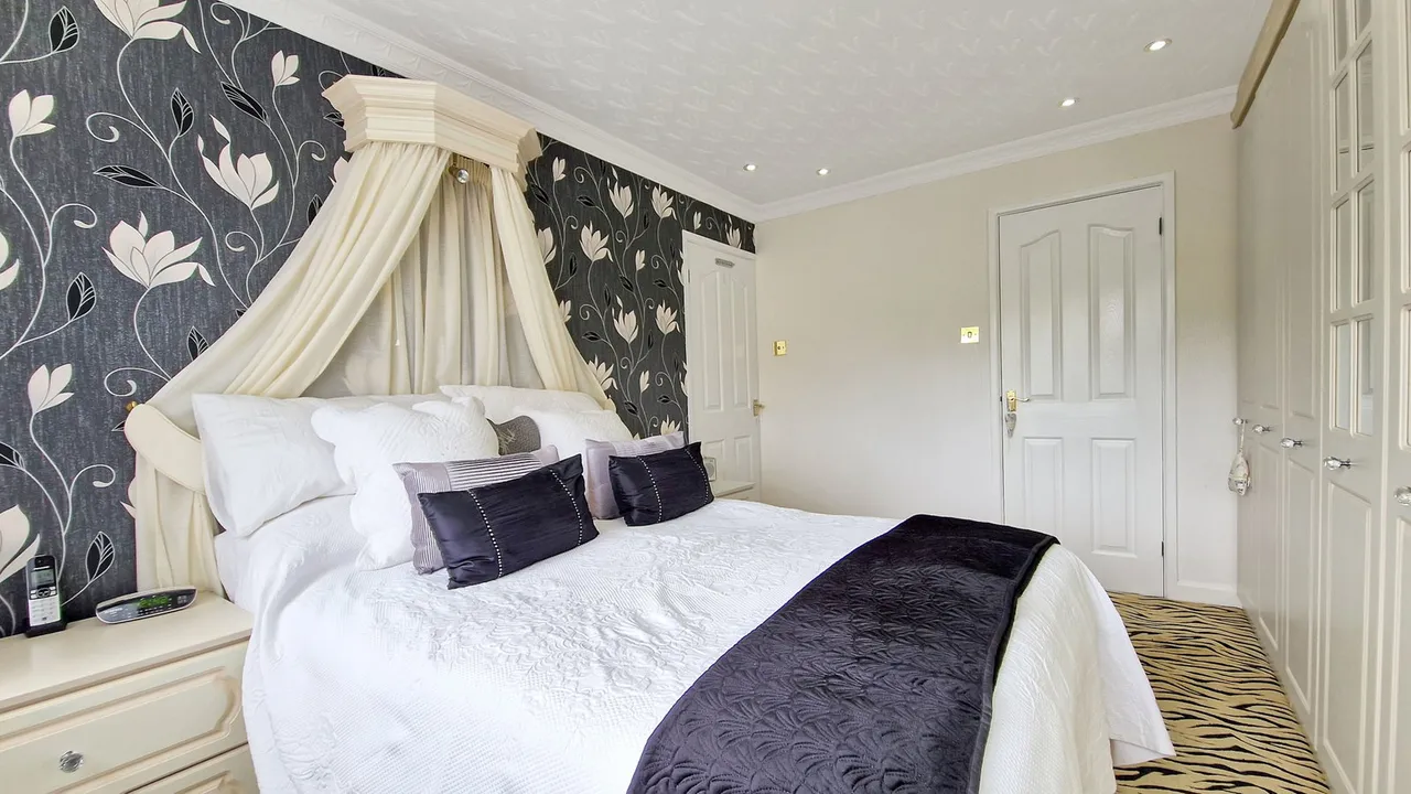 Greenfield Road, Atherton, M46, photo 29