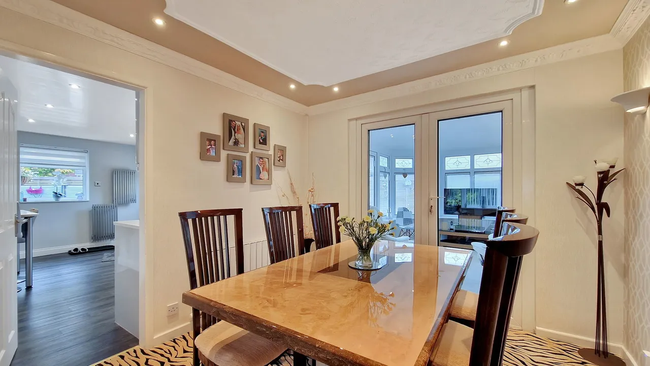 Greenfield Road, Atherton, M46, photo 16