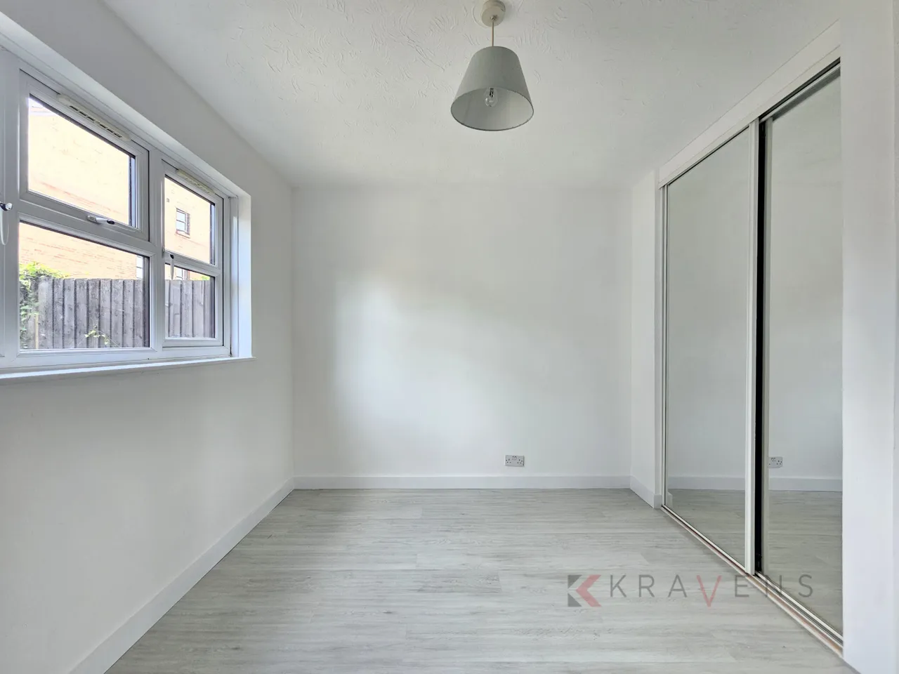 Ash Walk, Wembley, HA0, photo 4