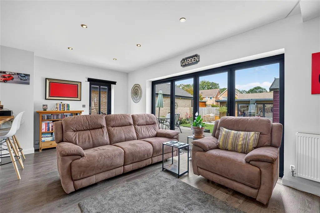 Thorpe Road, Peterborough, PE3, photo 6