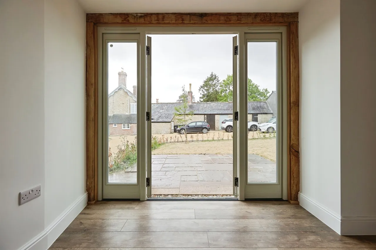 Longburton Barns, Longburton, DT9, photo 14