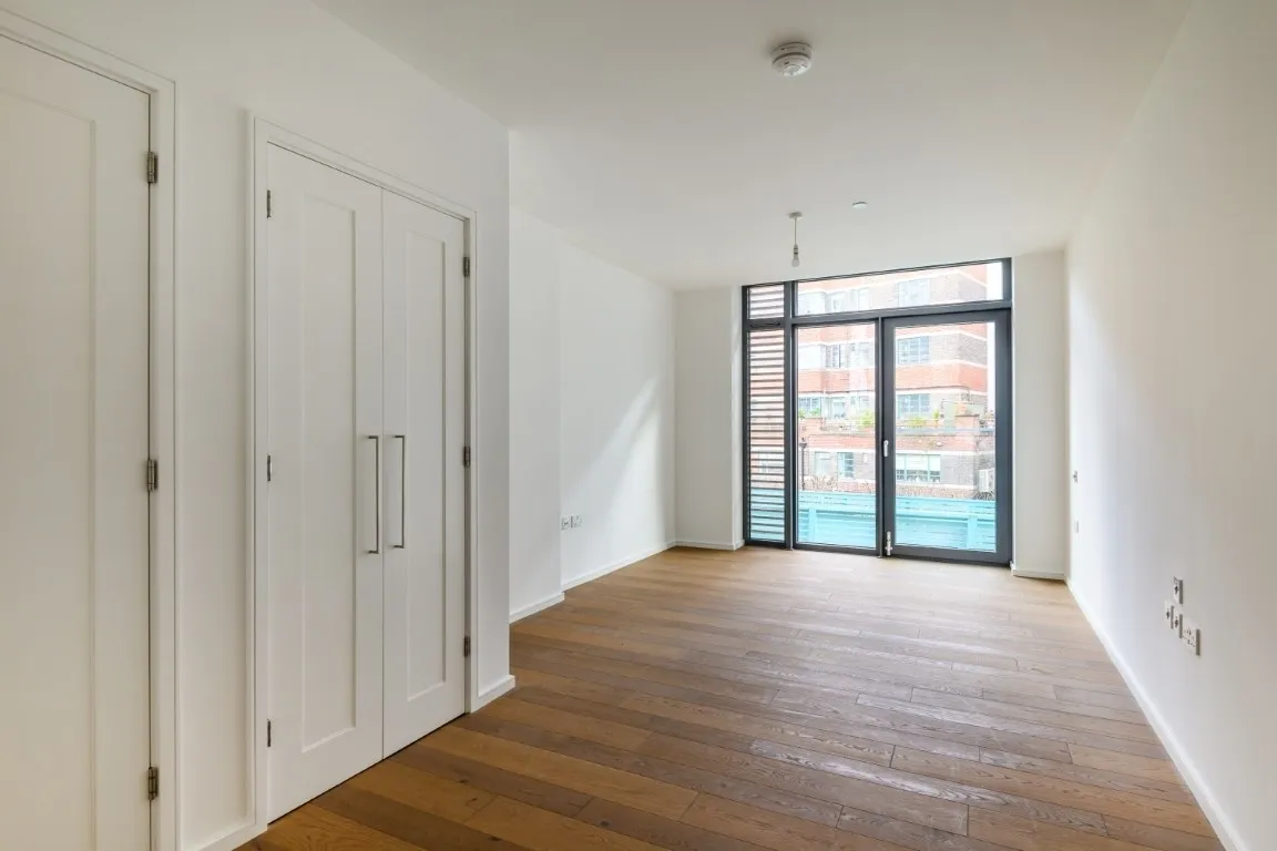 Nightingale Lane London SW4, photo 11