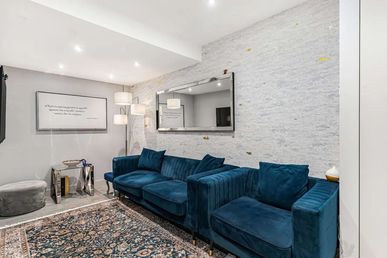 Regency Close, London, W5, photo 10
