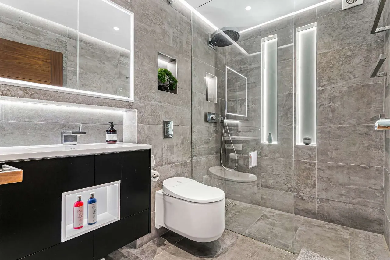 Regency Close, London, W5, photo 19
