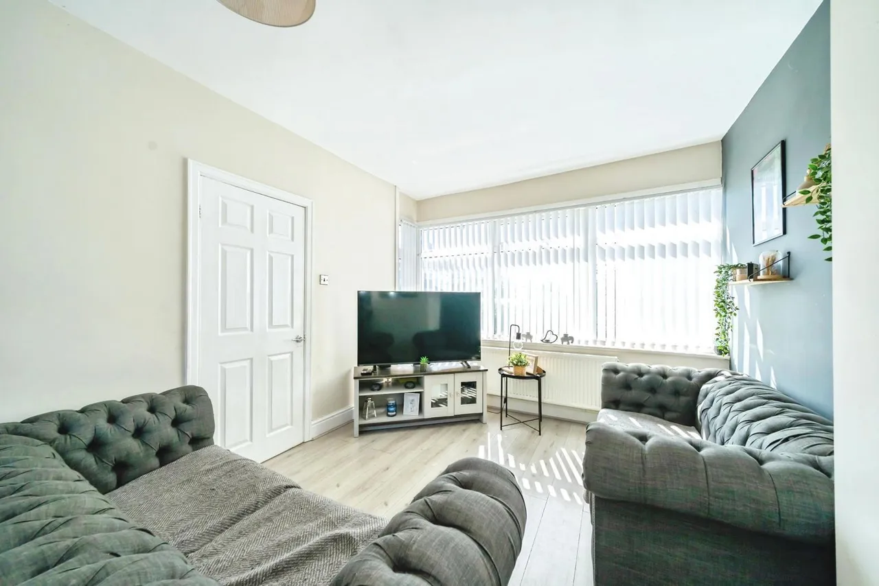 Lyons Road, Penketh, Warrington, Cheshire, WA5, photo 5