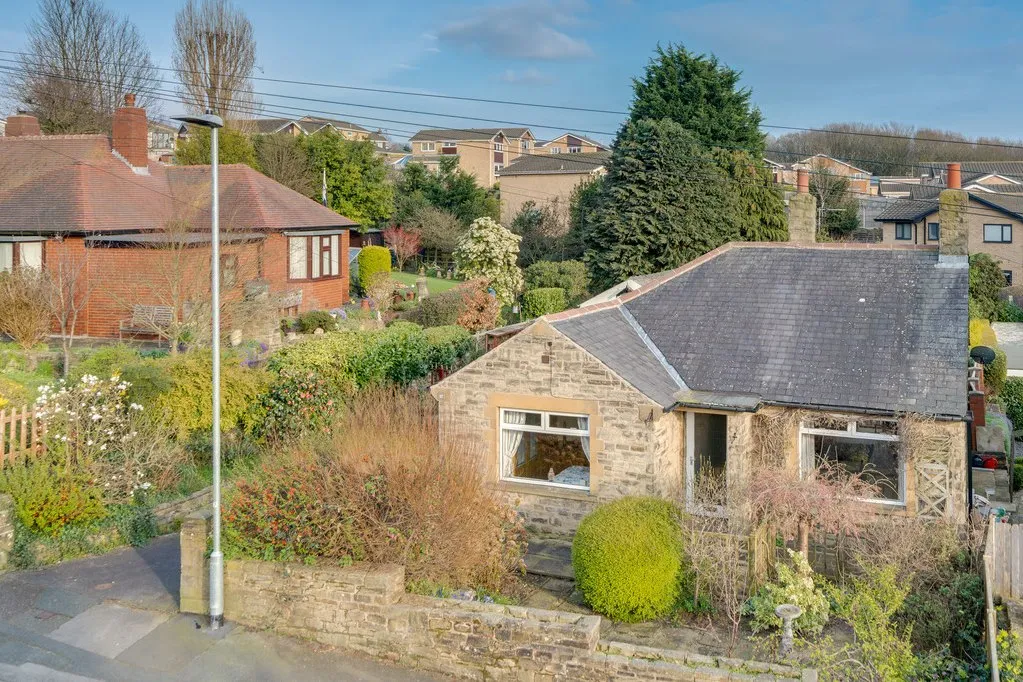 Intake Lane, Birstall WF17 0BS, photo 27