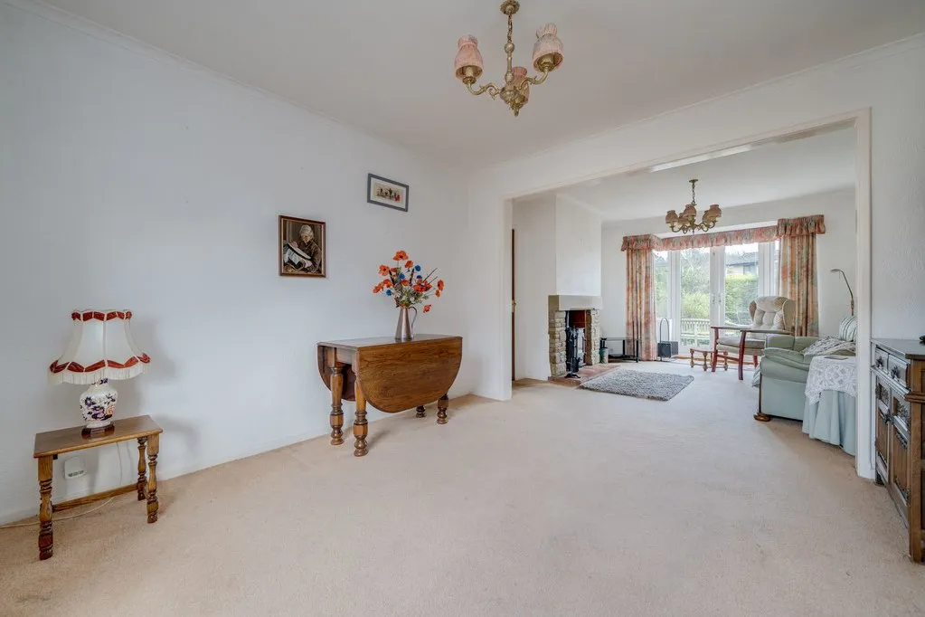 Intake Lane, Birstall WF17 0BS, photo 11