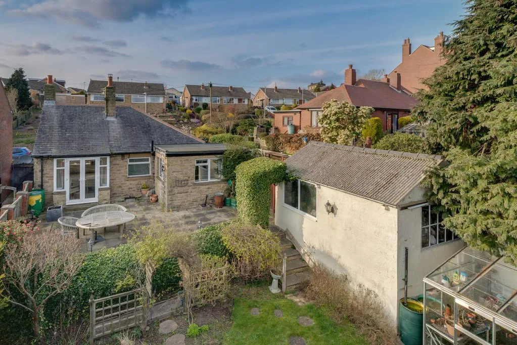 Intake Lane, Birstall WF17 0BS, photo 30