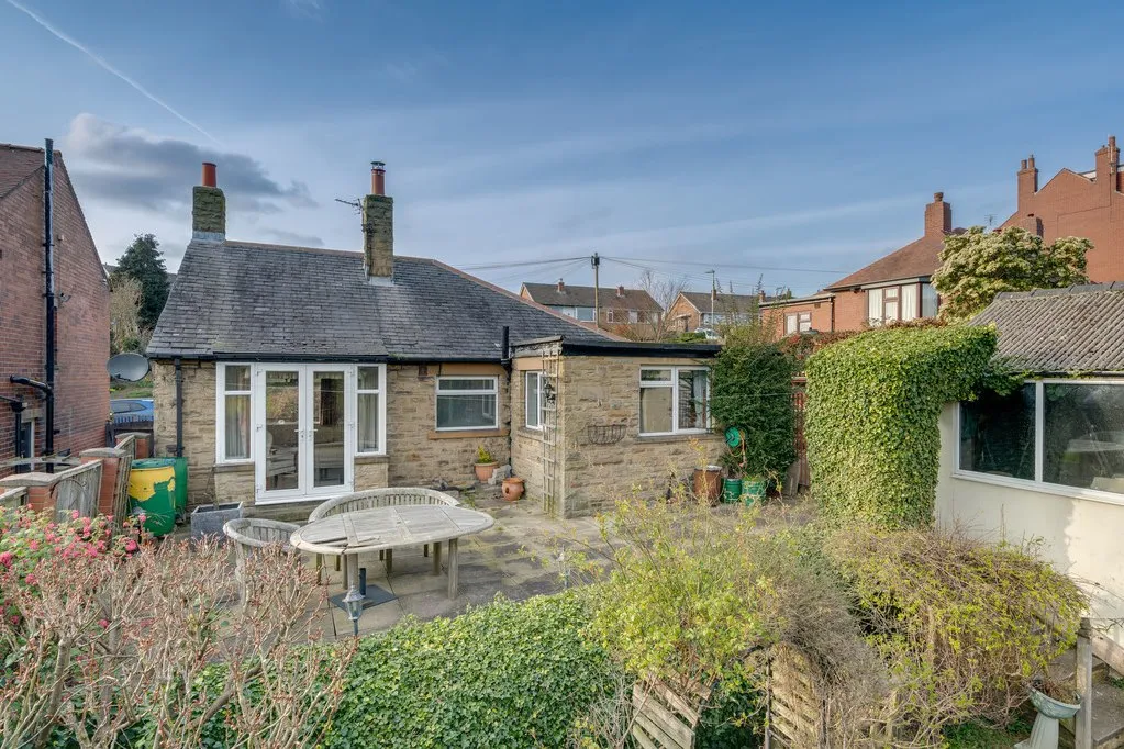 Intake Lane, Birstall WF17 0BS, photo 26