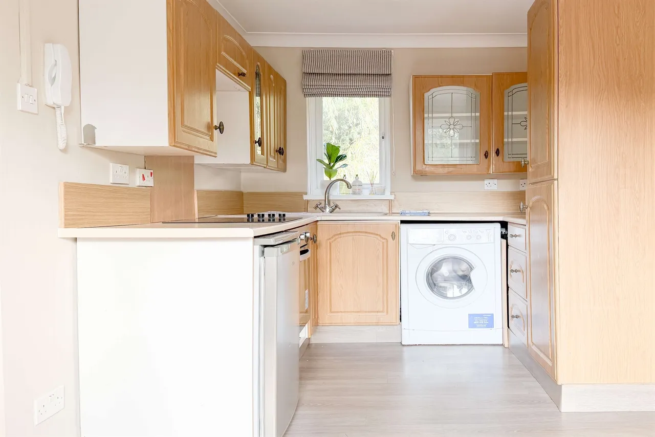 Fairhaven Close, Cardiff, CF3, photo 5