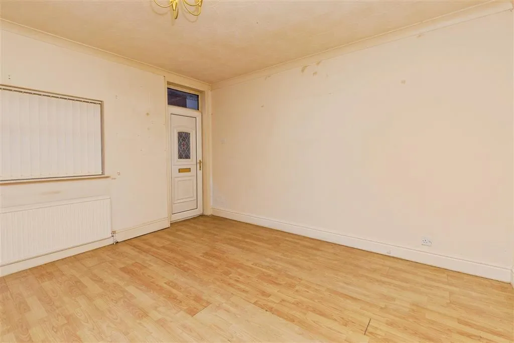 Pontefract Terrace, Hemsworth, PONTEFRACT, photo 6