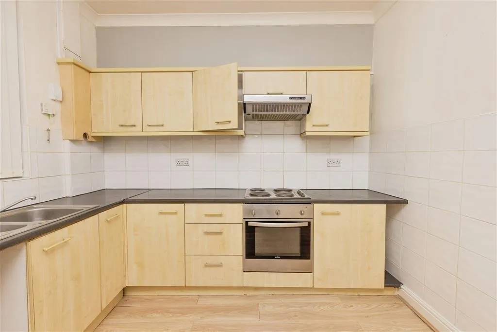 Pontefract Terrace, Hemsworth, PONTEFRACT, photo 8