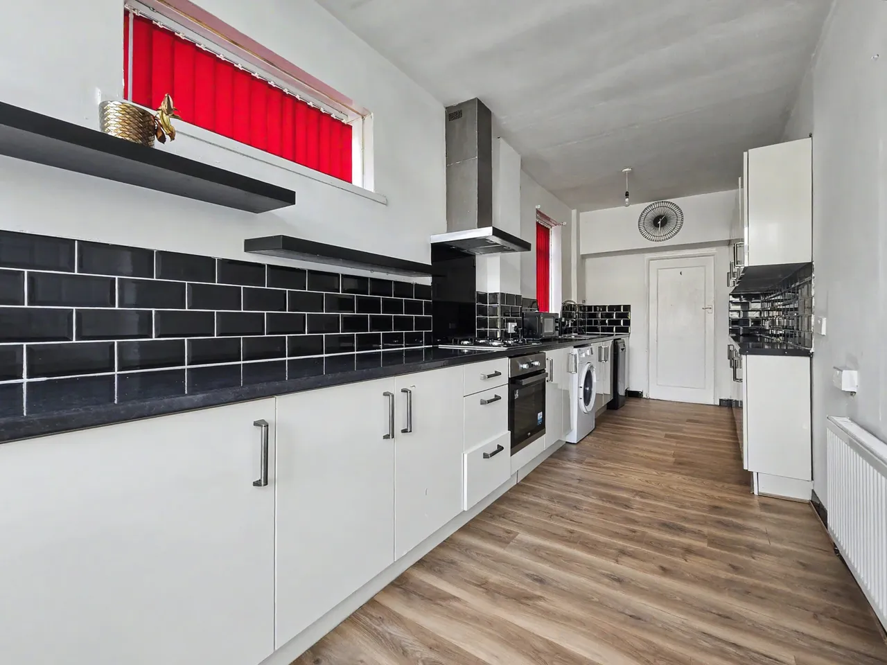 Balmoral Avenue, Whitefield, M45, photo 10