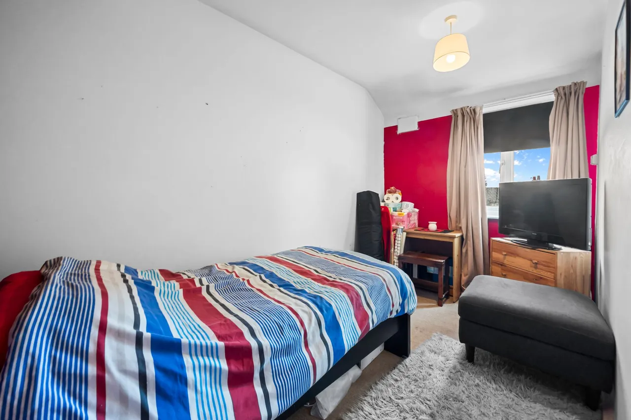Elephant Lane, St. Helens, WA9, photo 8