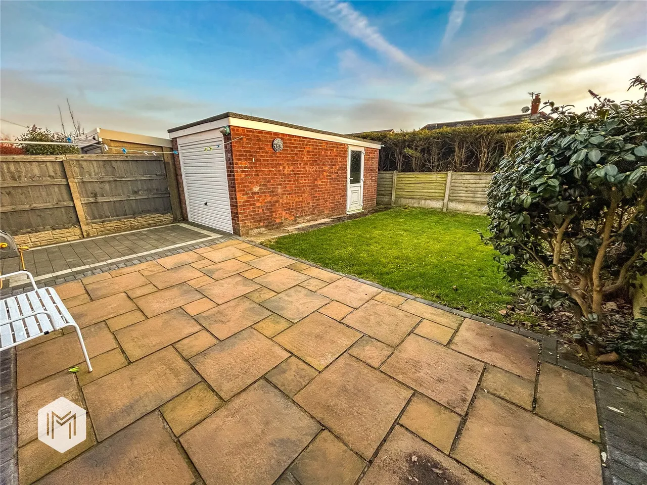 Browmere Drive, Croft, Warrington, WA3 7HS, photo 3