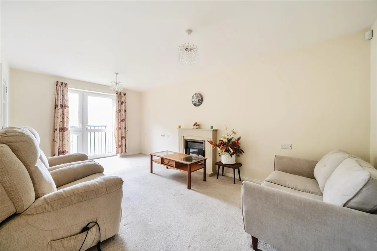 Fitzalan Road, Littlehampton, BN17, photo 4