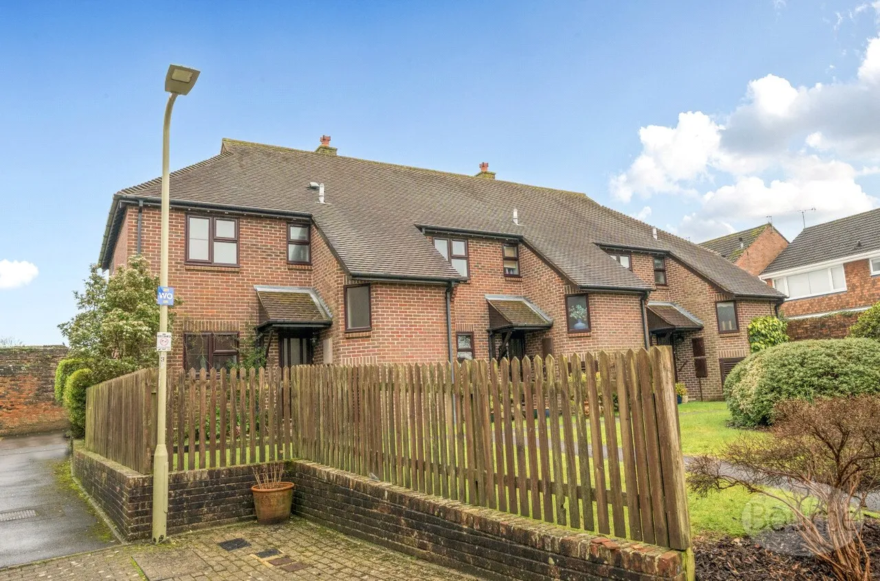 Dragon Street, Petersfield, GU31, photo 16