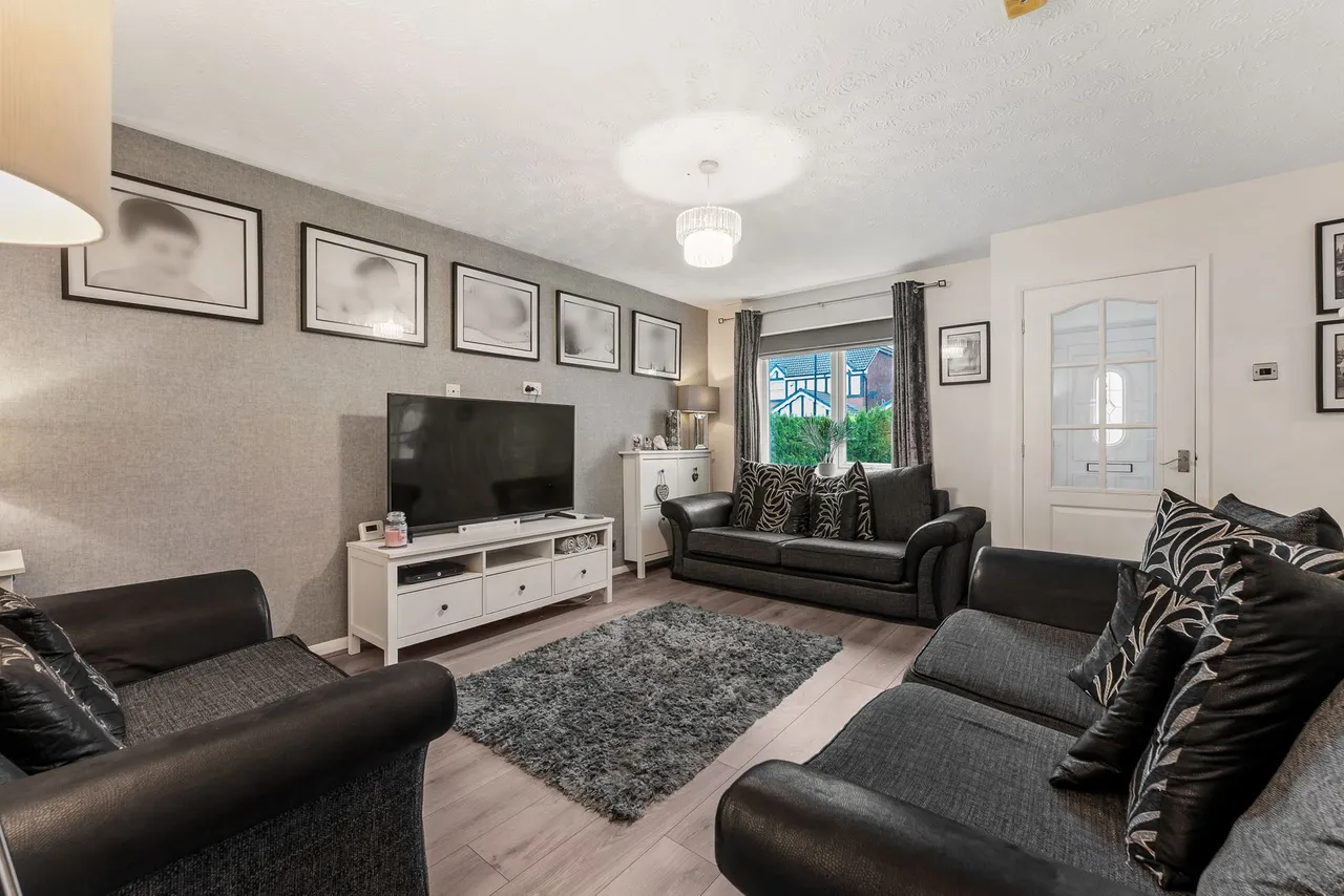 Wallsend Court, Widnes, WA8, photo 7
