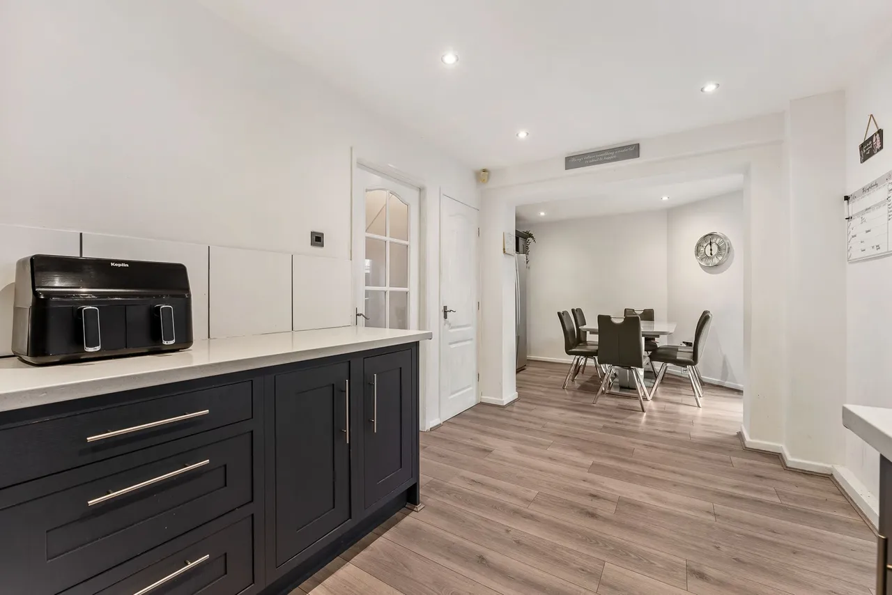 Wallsend Court, Widnes, WA8, photo 5