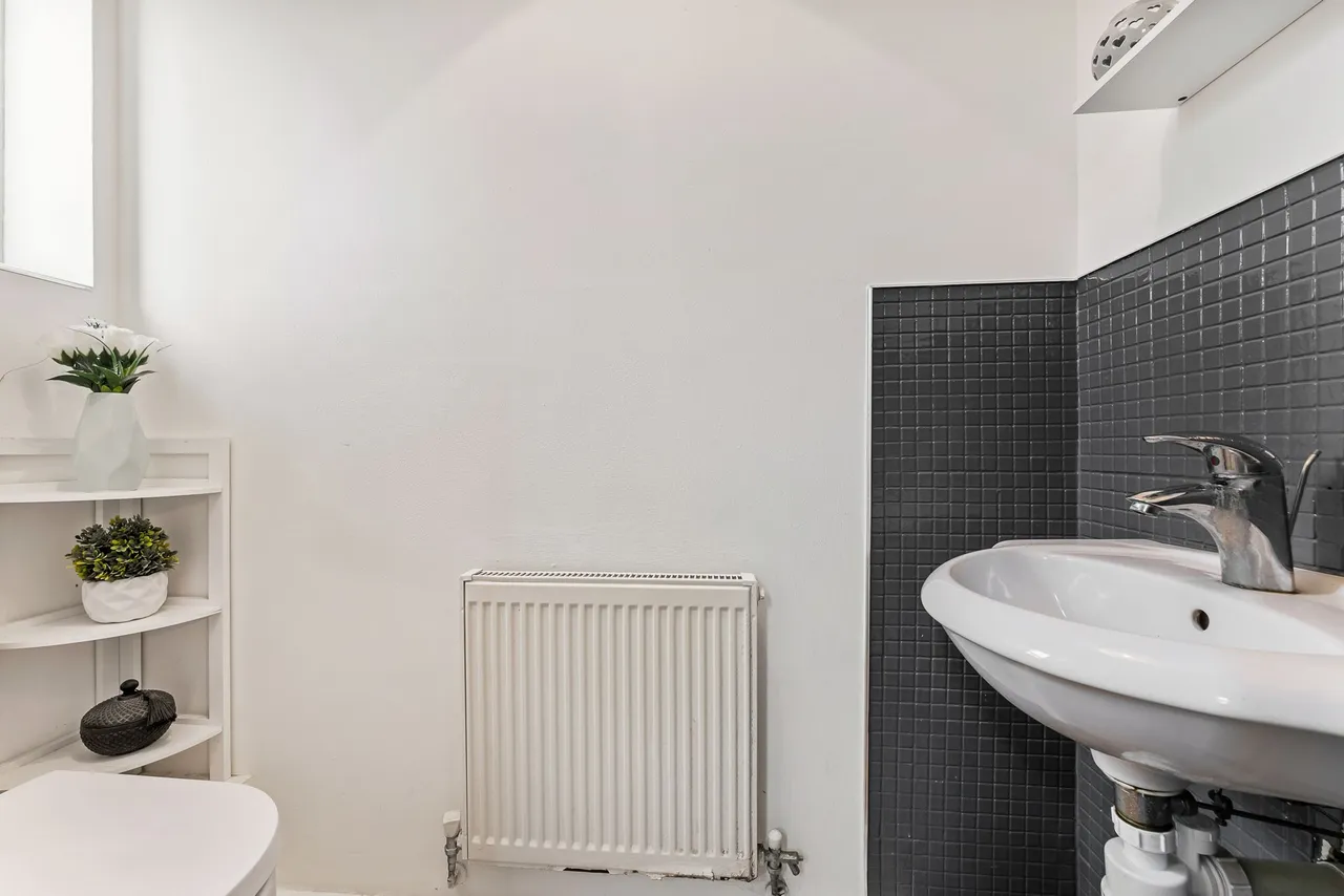 Wallsend Court, Widnes, WA8, photo 10