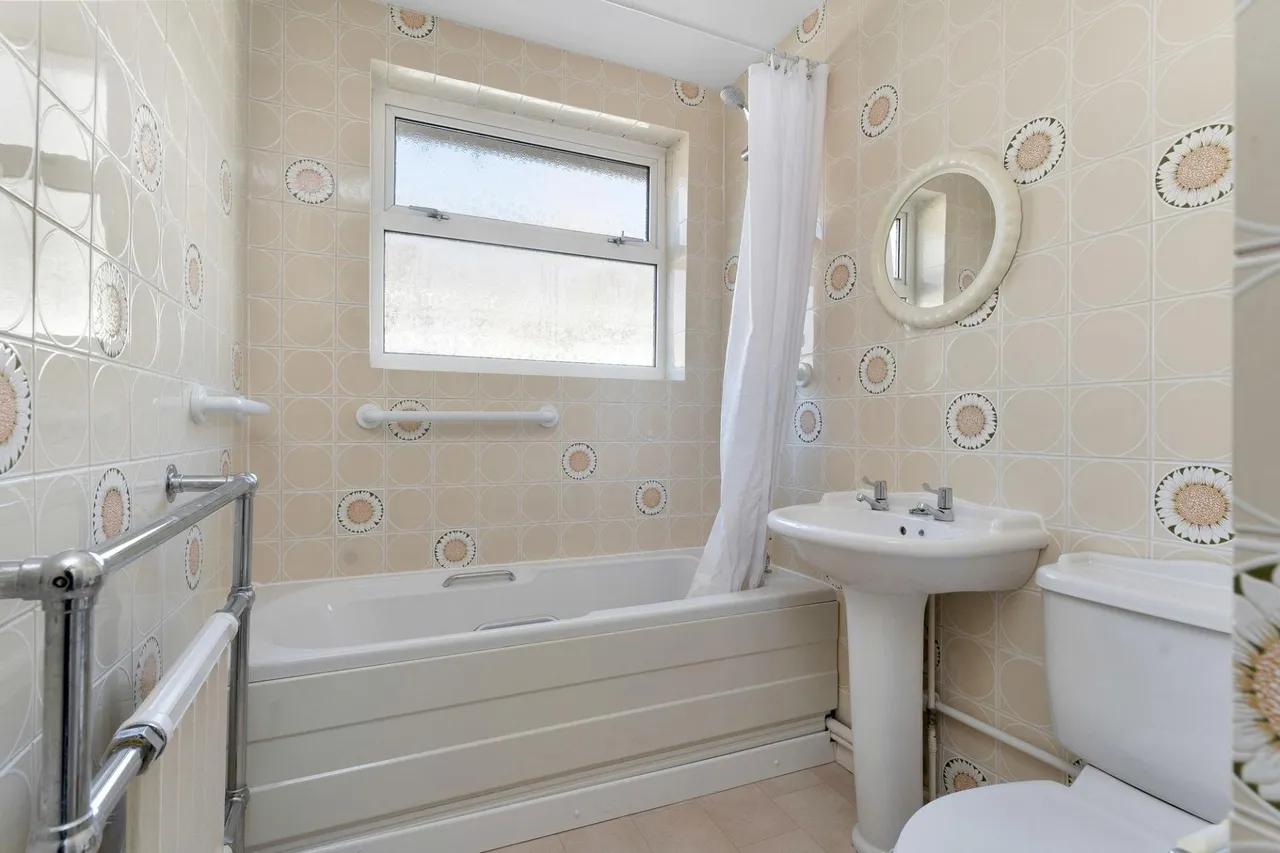 Welland Way, Oakham, LE15, photo 10